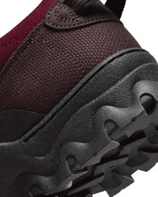 Nike Lahar Low Women's Shoe. Nike NO
